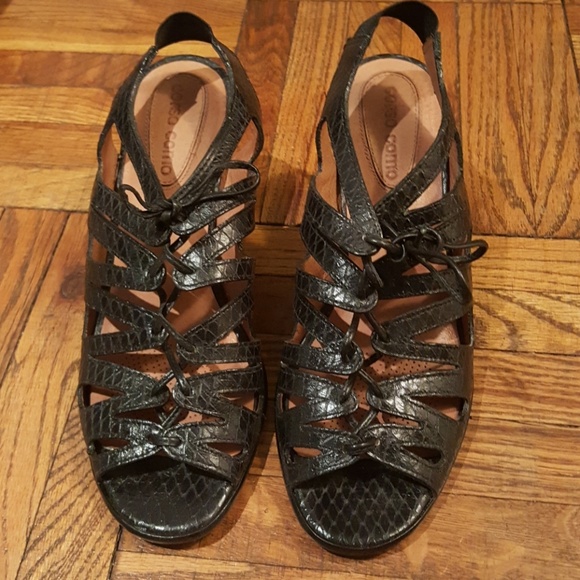 Corso Como black pressed leather sandals in Sz 8 - Picture 2 of 8